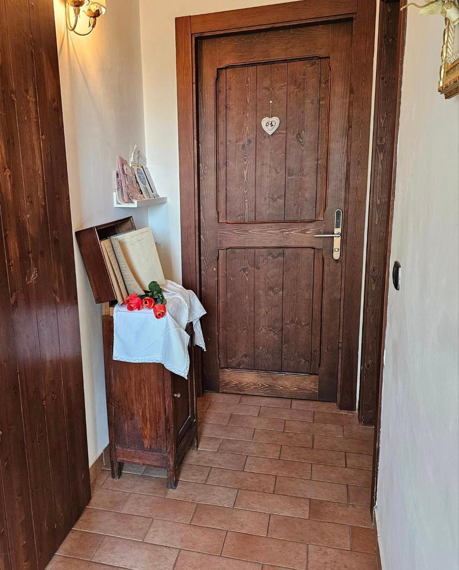 Il Casale Di Aurora Country House Colmurano Bagian luar foto